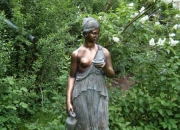 Bronze: Hebe von Bertel Thorvaldsen -Höhe 1,60 cm  - Preis: 5.600 €