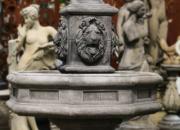 Henri Löwenbrunnen, Höhe ca. 122cm, Durchmesser ca. 92cm