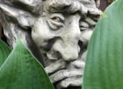 Waldbewohner nachdenklich, "GUNTHER", Steinguss