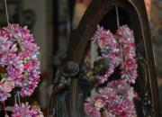 im Paradieslädchen von ULRICH GARTEN -  Spiegel Jugendstil