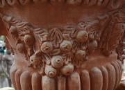 Terracotta Impruneta - Vase - Pflanzvase - Amphore - Winterfest