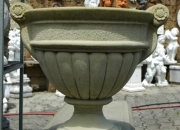 Englischer Antiksteinguss - Amphore - Vase mit Fuß